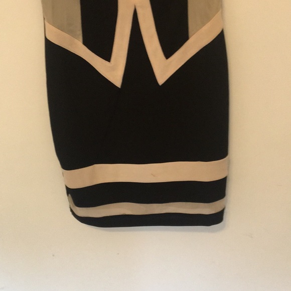 Dress - Picture 3 of 4